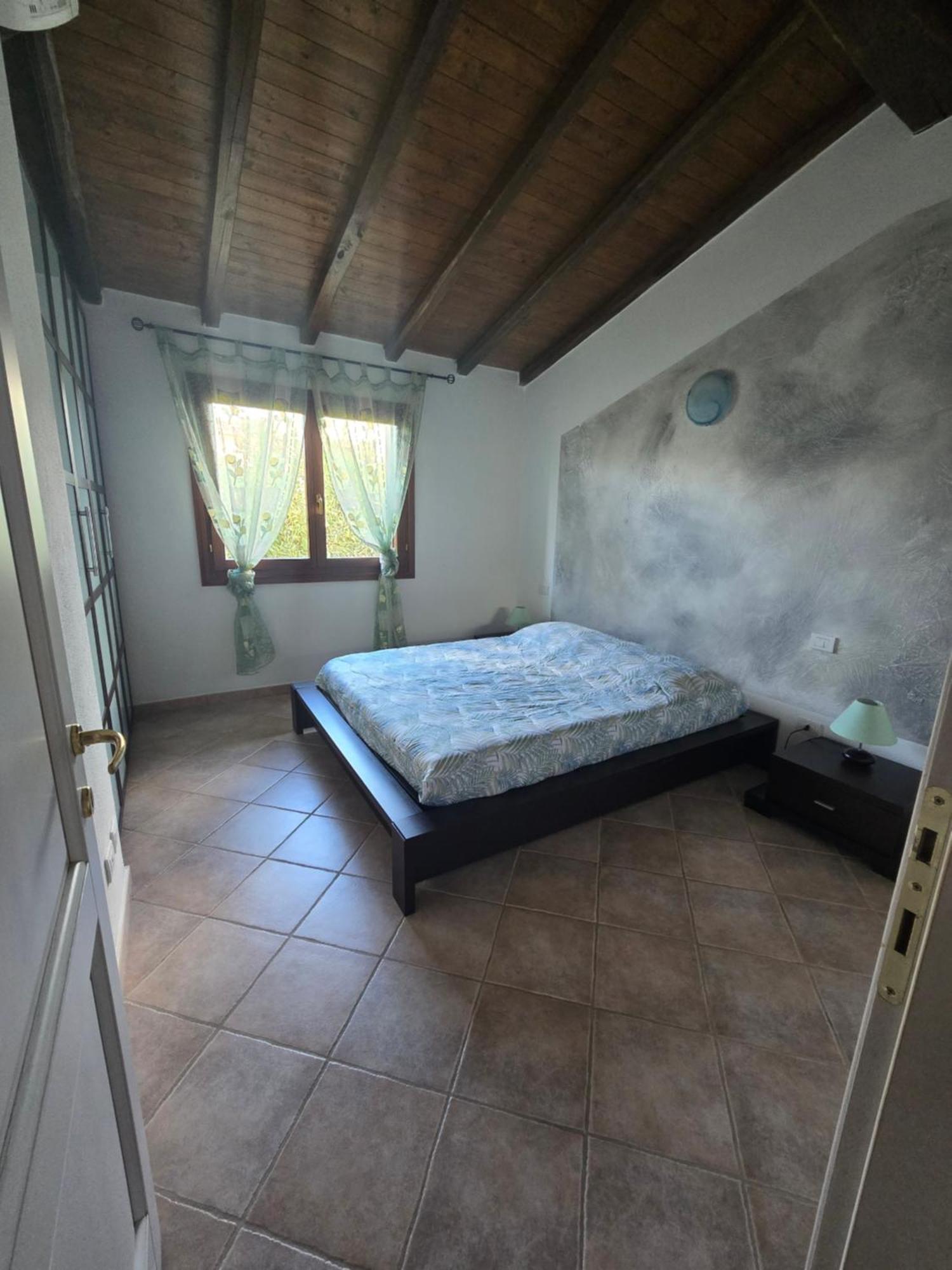 Trilocale Climatizzato L'Oleandro Tanaunella Kültér fotó